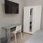Bed & Breakfast Junior Salerno