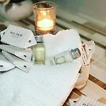 Bed & Breakfast Junior 3*