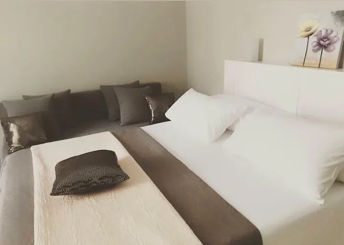 Junior 3* Салерно