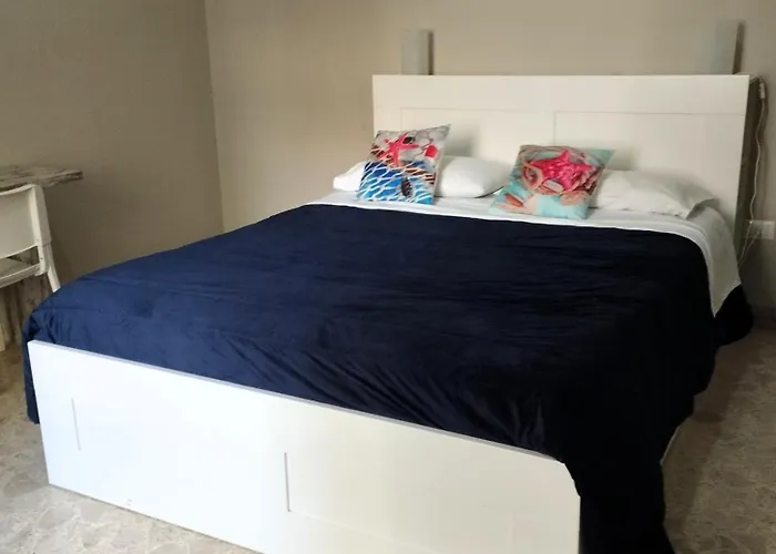 Junior Bed & Breakfast