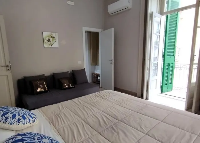 Junior Bed & Breakfast 3*